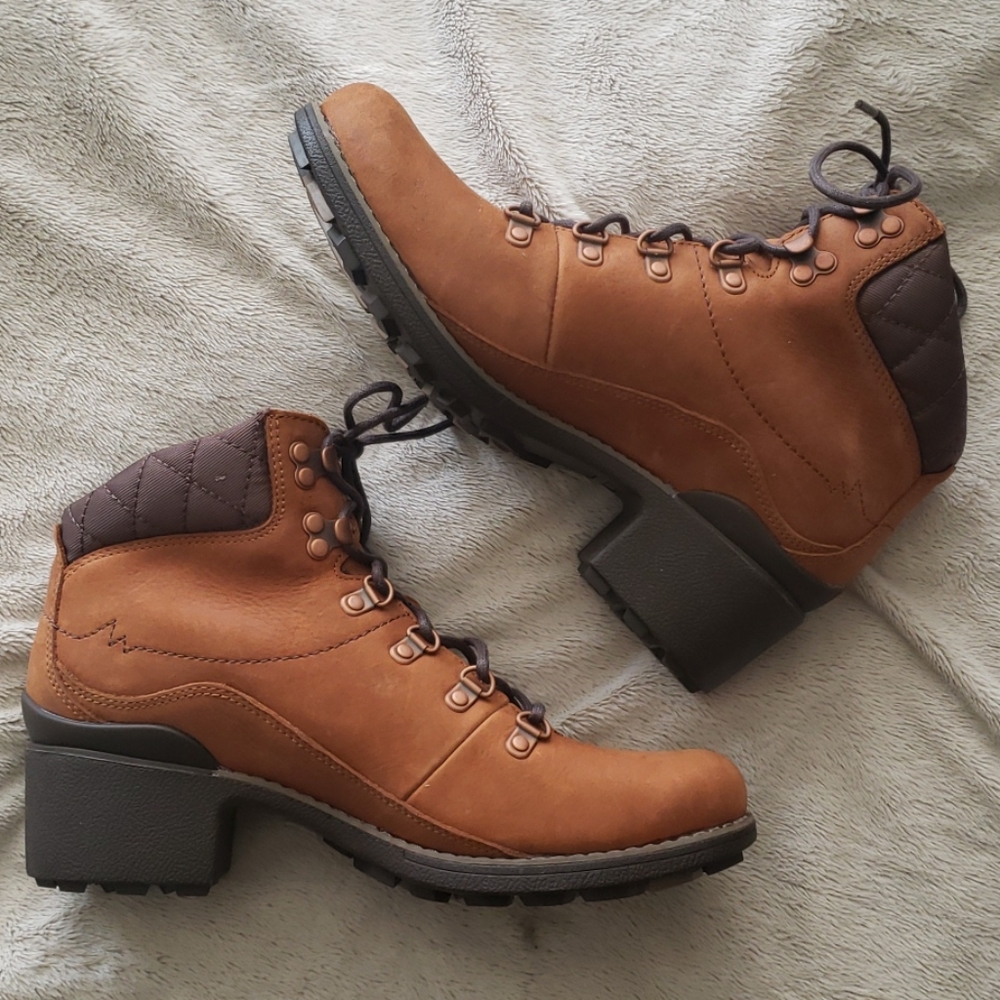 Morrell Ankle Boots - Size 9.5